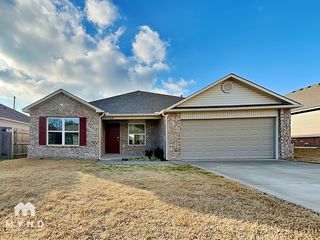 1118 Flint Way, Noble, OK 73068