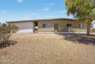 7460 N  Oldfather Dr, Tucson, AZ 85741