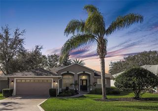 5000 Glen Coe St, Leesburg, FL 34748