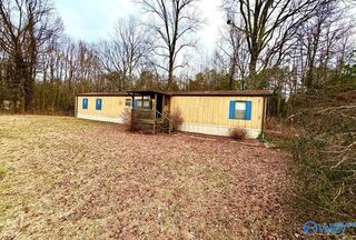57 Highland Ave, Laceys Spring, AL 35754