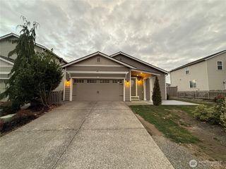 3227 Scotland Alley, Mount Vernon, WA 98273