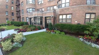 98-120 Queens Blvd #5A, Rego Park, NY 11374