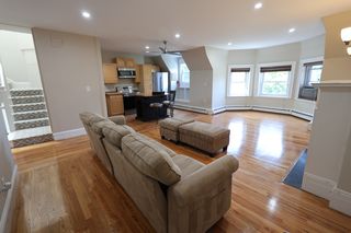 318 Tappan St #3, Brookline, MA 02445