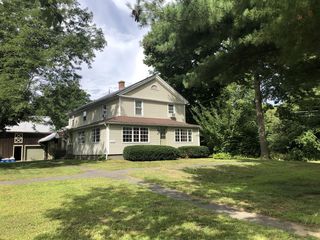 37 Middle St #2, Hadley, MA 01035