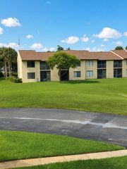 6716 Palmetto Cir S 202, Boca Raton, FL 33433