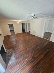 800 W  22nd St, North Little Rock, AR 72114