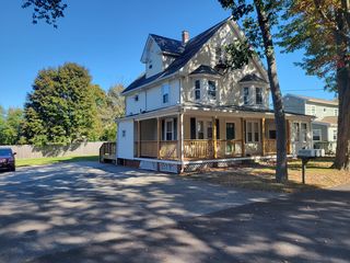 293 Grove Ave #2, Warwick, RI 02889