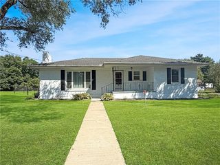 2101 E  Washington Rd, Casey, IL 62420
