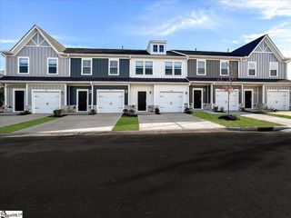 319 Mykonos Dr, Mauldin, SC 29662