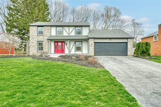 136 Chimney Hill Rd, Rochester, NY 14612