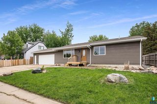 5408 S  Holbrook Ave, Sioux Falls, SD 57106