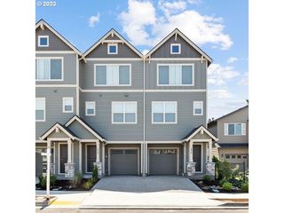 980 SW 2nd Way, Troutdale, OR 97060