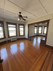 356 Springfield St #1, Chicopee, MA 01013