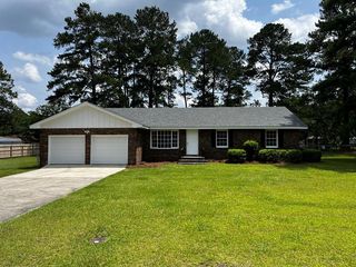 920 E  36th St, Tifton, GA 31794
