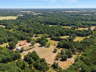 1816 County Road 2040, Ravenna, TX 75476