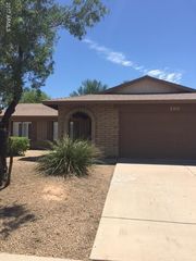 2315 W  Sagebrush Dr, Chandler, AZ 85224