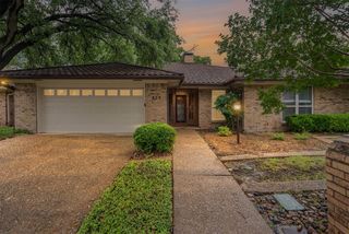 832 Havenwood Ln S, Fort Worth, TX 76112