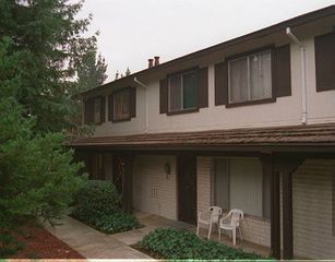 10 Fountainhead Ct #10, Martinez, CA 94553