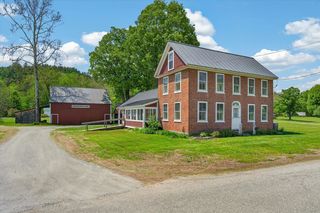 200 Riverdale Road, Townshend, VT 05353