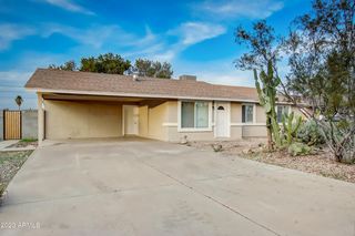 560 W 22ND Avenue, Apache Junction, AZ 85120