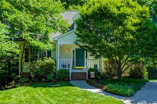 4005 Glenn Landing Dr, Winston Salem, NC 27107