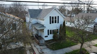 725 Hancock St, Sandusky, OH 44870