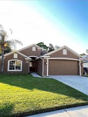 2709 Hawk Roost Ct, Holiday, FL 34691