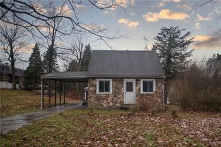 3728 Hampshire Rd, Erie, PA 16506