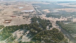 1 N  3310th Rd, Perkins, OK 74059