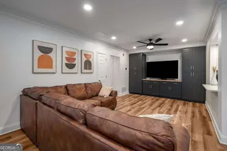 6980 Roswell Rd #B13, Sandy Springs, GA 30328