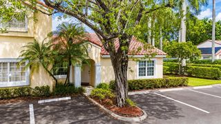 1351 Springside Dr, Weston, FL 33326