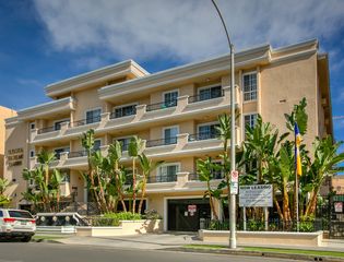 2 Bedroom Apartments For Rent In Koreatown Los Angeles Ca 69 Rentals Trulia