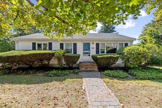 204 Green St, Marblehead, MA 01945