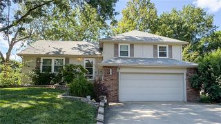 2721 Lawrence Ave, Lawrence, KS 66047