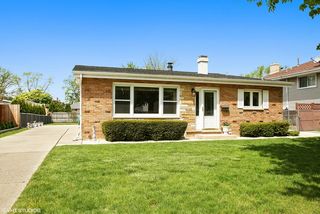 1012 Seymour Ave, Des Plaines, IL 60016