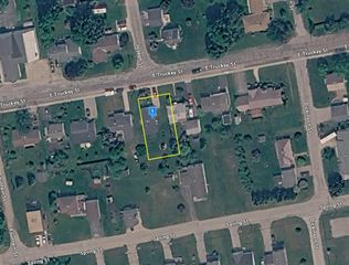 160 Truckey St, Saint Ignace, MI 49781