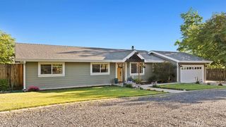 21 Sunflower Ln, Oroville, CA 95966