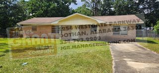603 Falcon Dr, Dothan, AL 36301