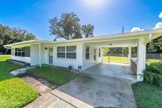 2002 Pine Tree Dr, Edgewater, FL 32141
