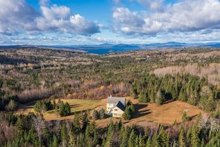 208 Old County Rd, Rangeley, ME 04970
