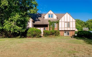 4613 S Skyline Drive, Floyds Knobs, IN 47119