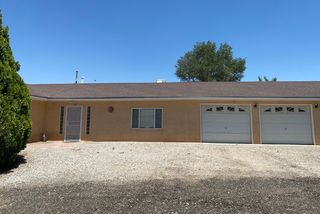 14 Valencia Rd, Peralta, NM 87042