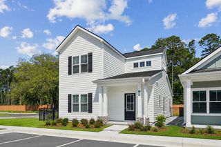 River Ford apartments community photo