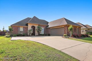257 Bellamy Ct, Flowood, MS 39232