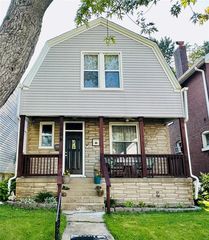 1106 Forest Ave, Saint Louis, MO 63139