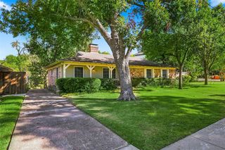 802 Saint Lukes Dr, Richardson, TX 75080