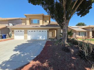 1697 Via Milano, Gustine, CA 95322