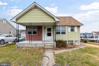 31 Right Wing Dr, Baltimore, MD 21220