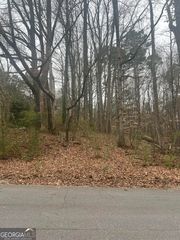 3400 Coles Creek Dr, Buford, GA 30519