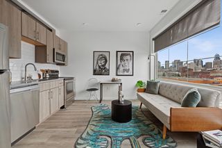 741 Spring Garden St #503, Philadelphia, PA 19123